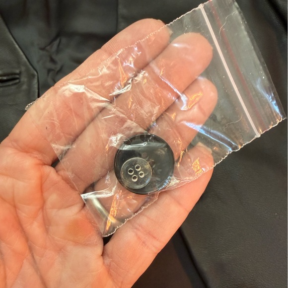 Madewell Black Lambs Leather Vest 14 - Picture 8 of 8